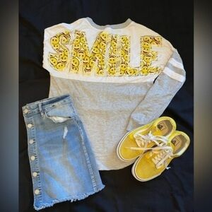 Jerry Leigh SMILE long sleeve color block t-shirt.